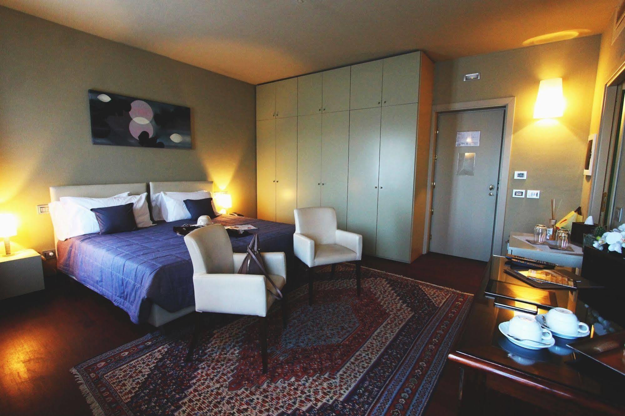 La Fermata Resort อาเลสซานเดรีย ภายนอก รูปภาพ